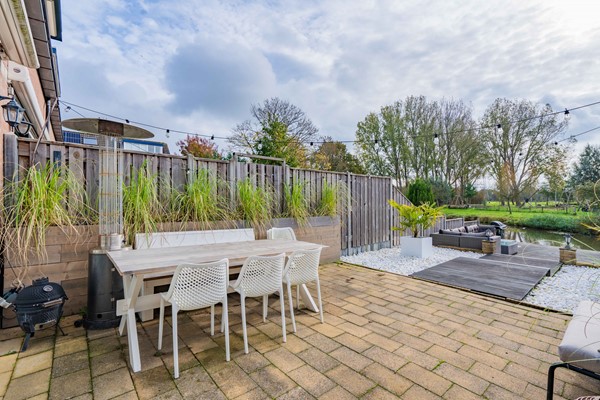 Medium property photo - Karperveen 325, 3205 HC Spijkenisse